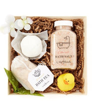 Load image into Gallery viewer, Bath Collection Gift Sets - Oily BlendsBath Collection Gift Sets
