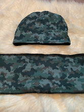 Load image into Gallery viewer, Fleece lined scarf &amp; beanie set- Camo *
